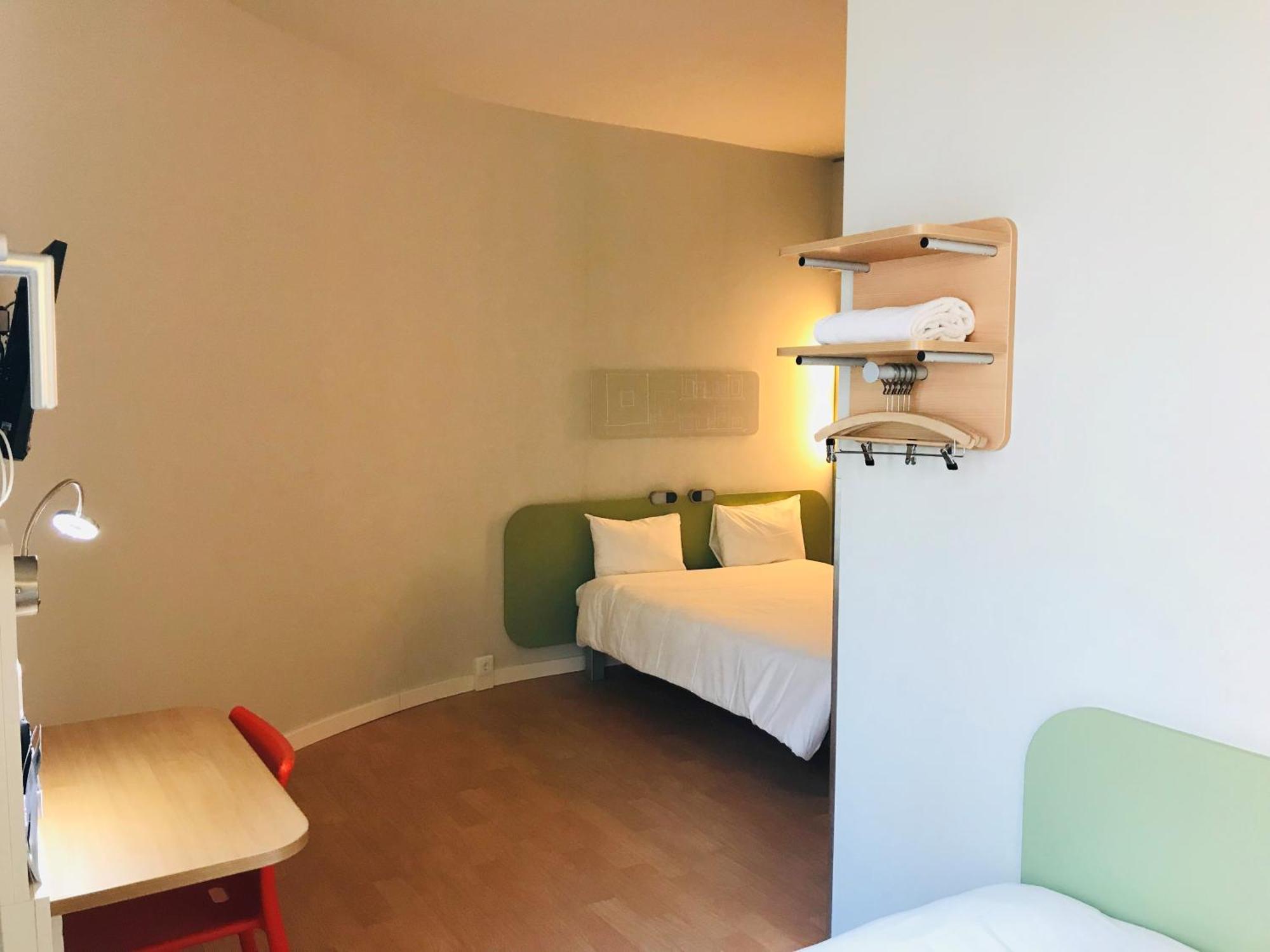 Ibis Budget Frankfurt City Ost Frankfurt am Main Bagian luar foto